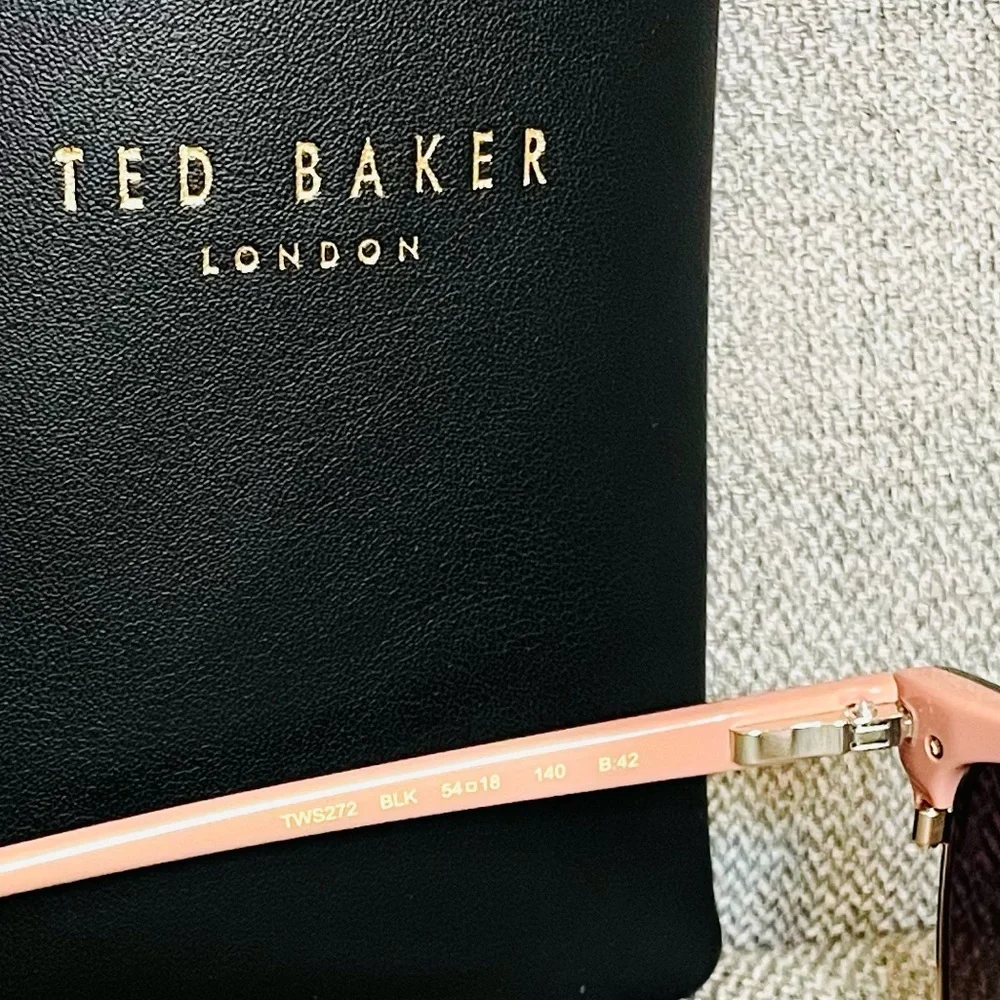 Ted Baker Full Rim Clubmaster Sunglasses w/ Leather Case - Black & Pink $189 NWT - Picture 7 of 9